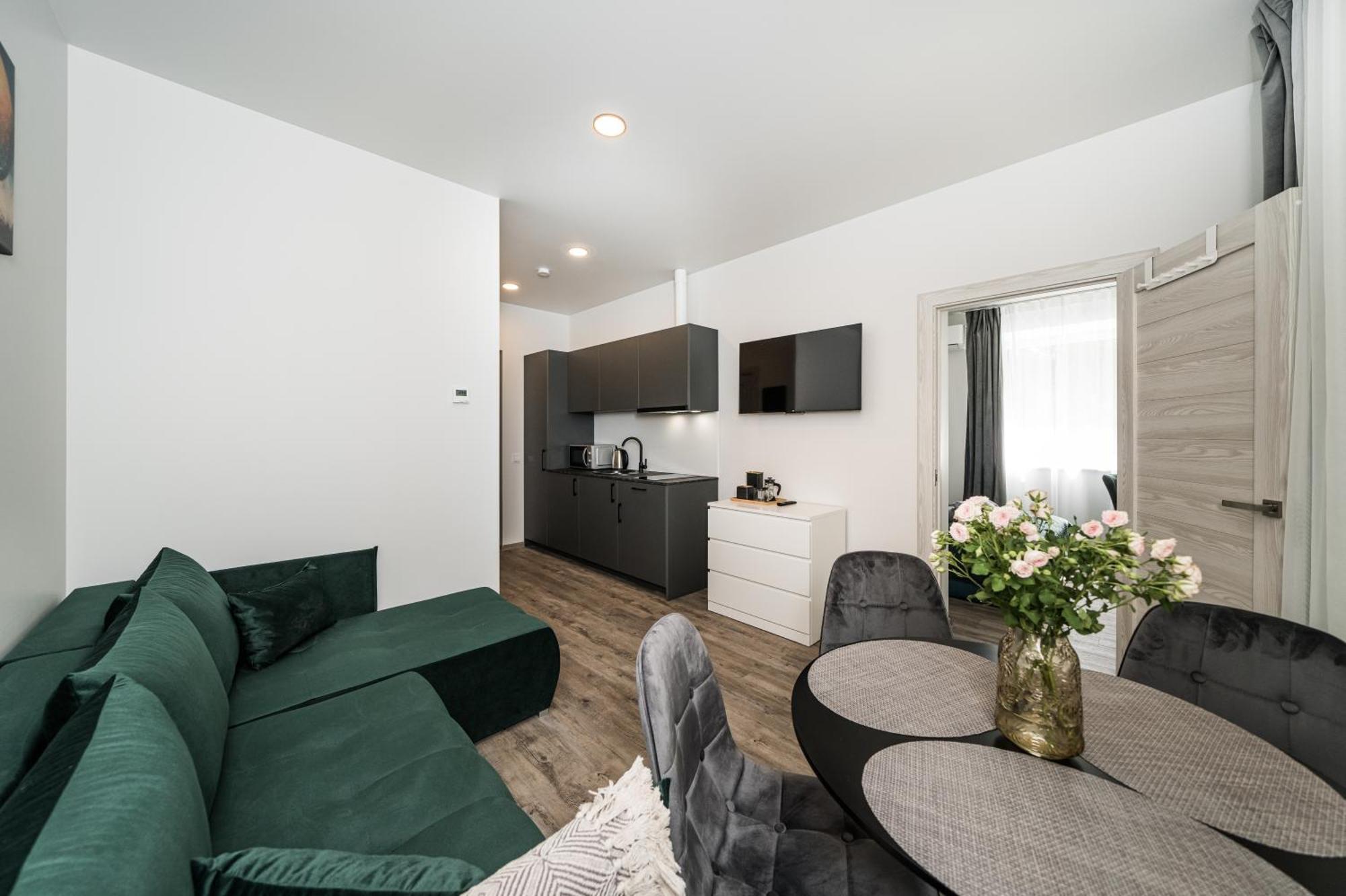 Riverra House Kaunas Rom bilde